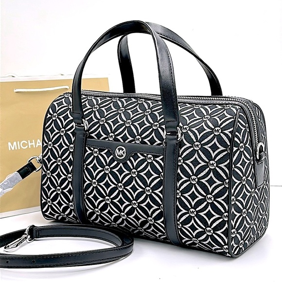 Michael Kors Handbags - MICHAEL KORS JST TRAVEL MEDIUM DUFFLE SATCHEL SHOULDER CROSSBODY BAG MK BLACK
